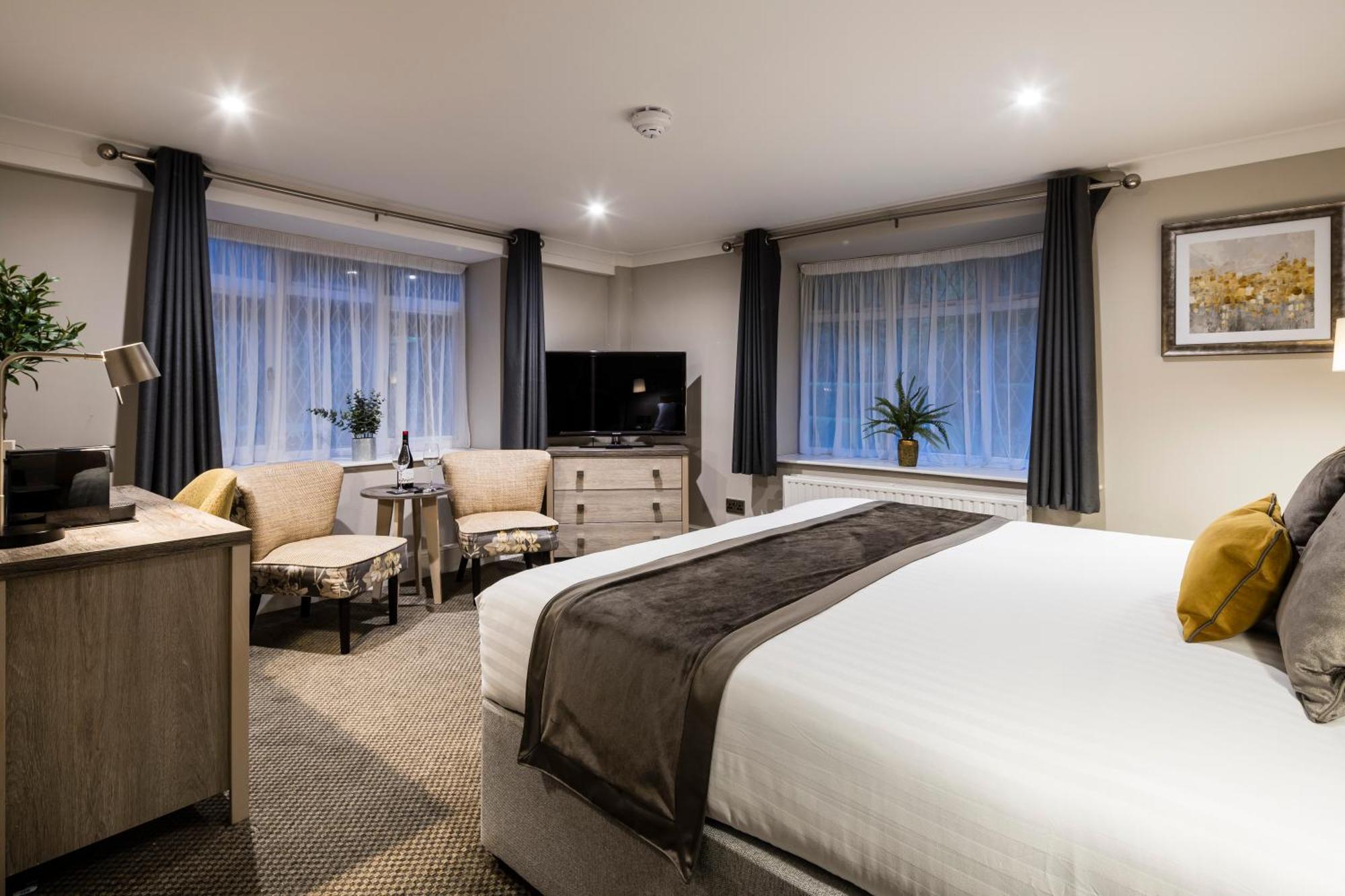 The Holt Hotel Steeple Aston Екстер'єр фото