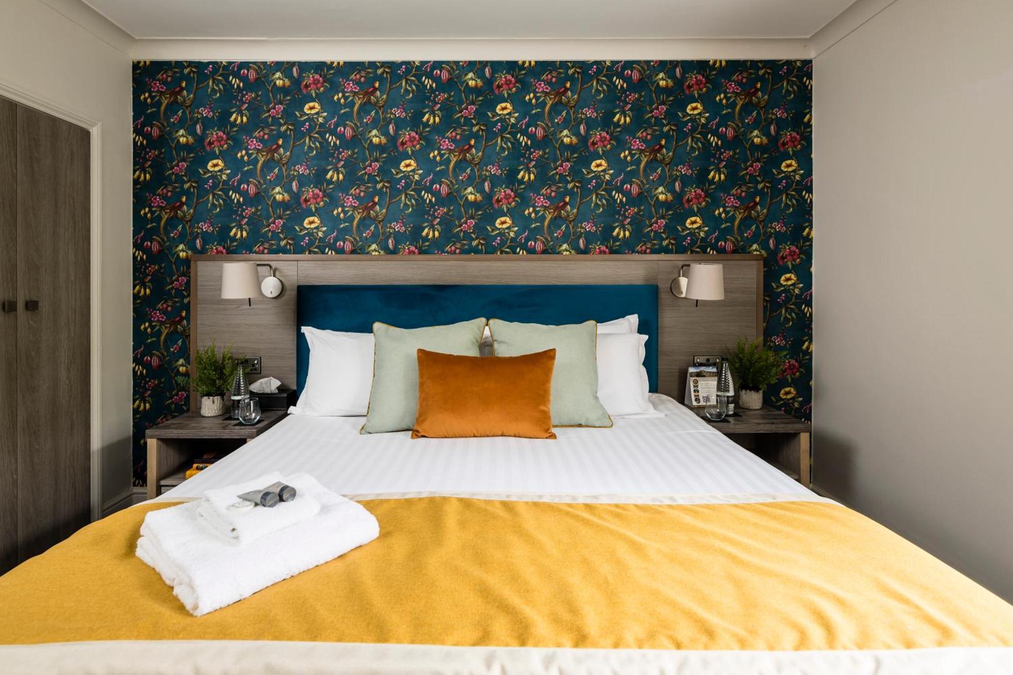 The Holt Hotel Steeple Aston Екстер'єр фото