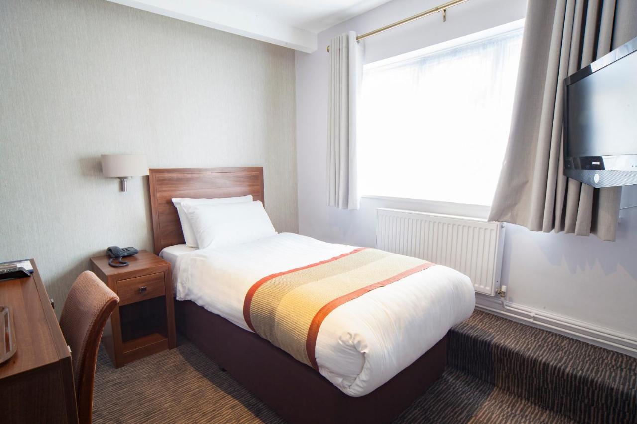 The Holt Hotel Steeple Aston Екстер'єр фото